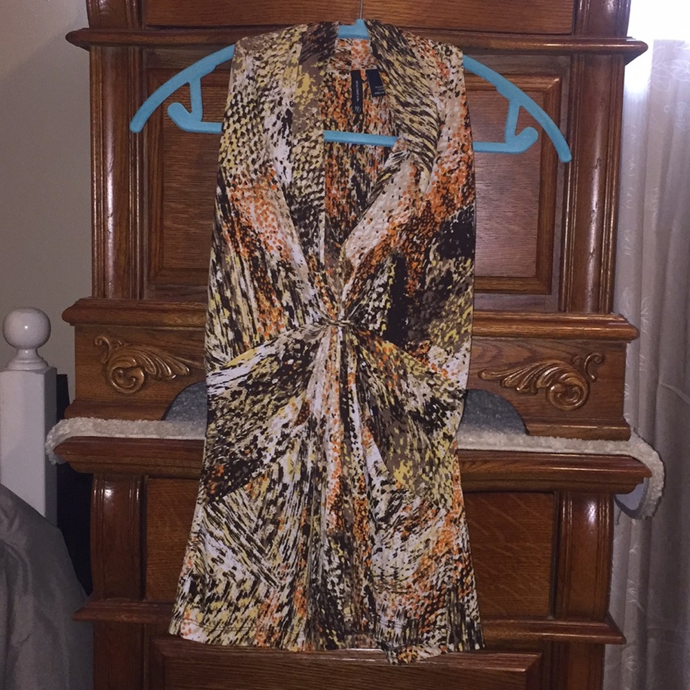 Sleeveless blouse